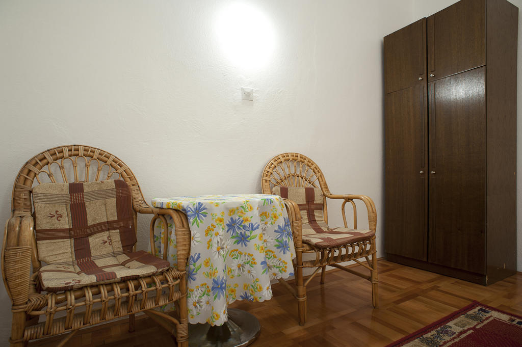 Apartments Durasevic Ivo Sveti Stefan Ruang foto