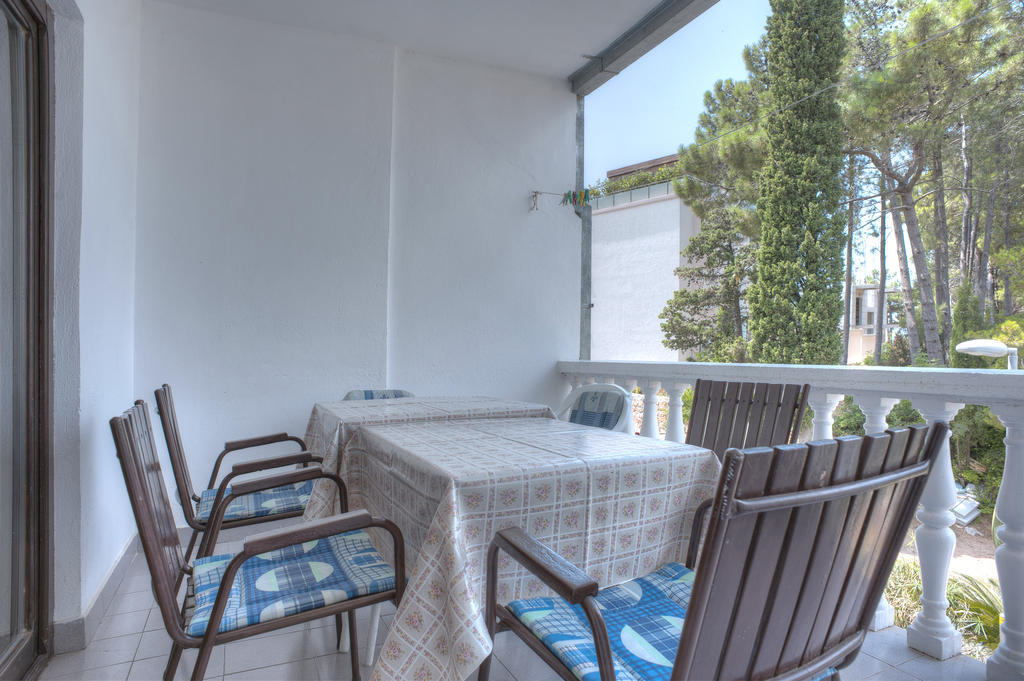 Apartments Durasevic Ivo Sveti Stefan Ruang foto