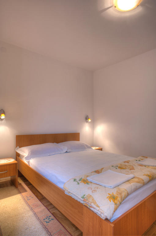 Apartments Durasevic Ivo Sveti Stefan Bagian luar foto