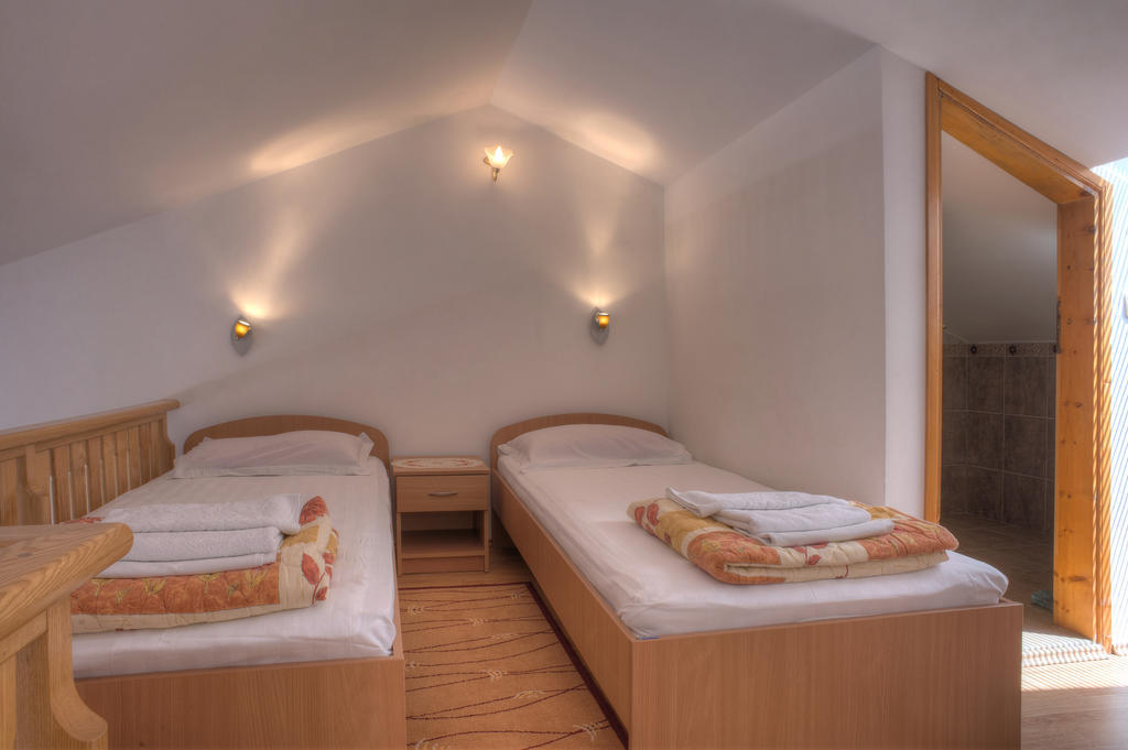 Apartments Durasevic Ivo Sveti Stefan Ruang foto